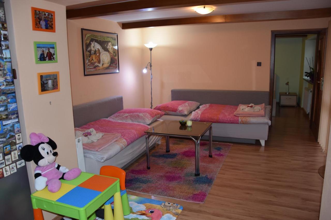 Ferienwohnung Dafinka Banská Bystrica Exterior foto